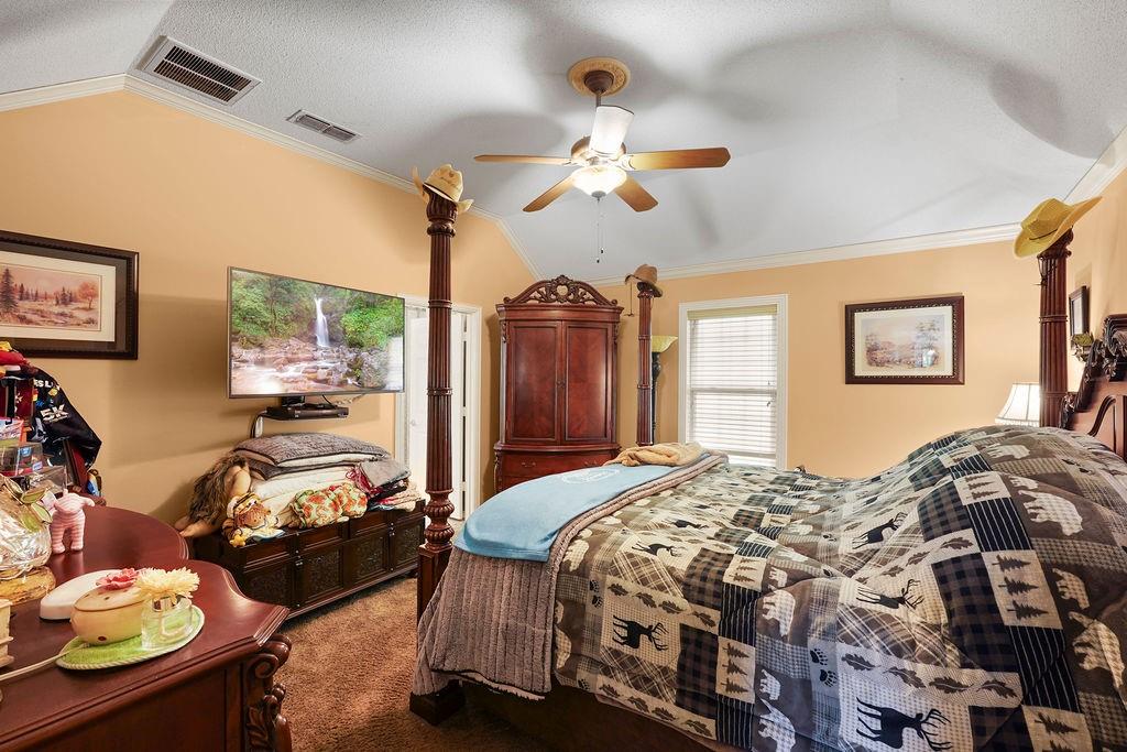 Stone Chimney Creek - Residential