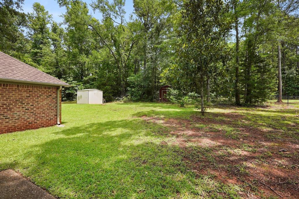 Stone Chimney Creek - Residential