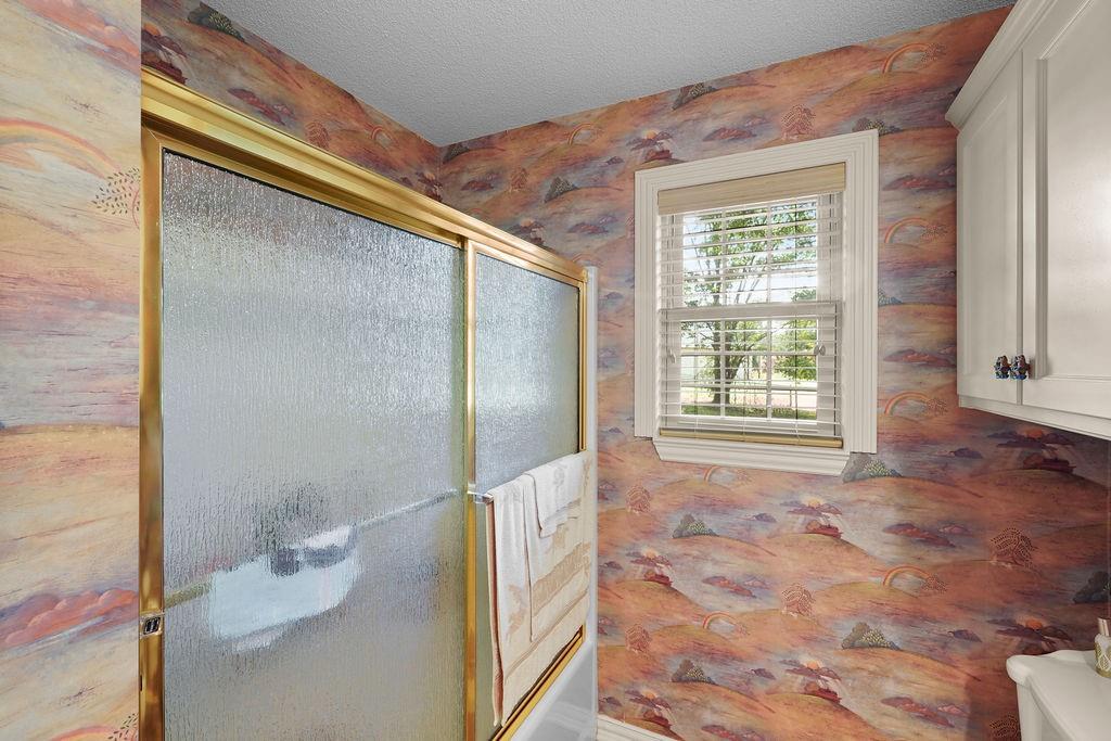 Stone Chimney Creek - Residential