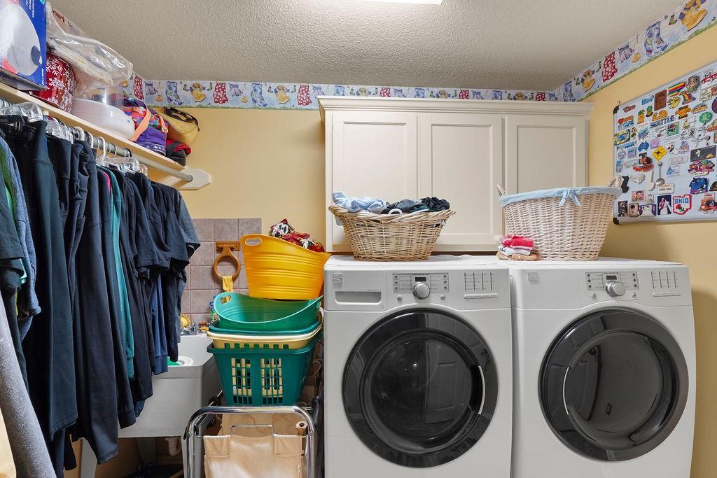 Stone Chimney Creek - Residential