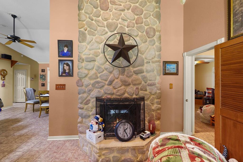 Stone Chimney Creek - Residential