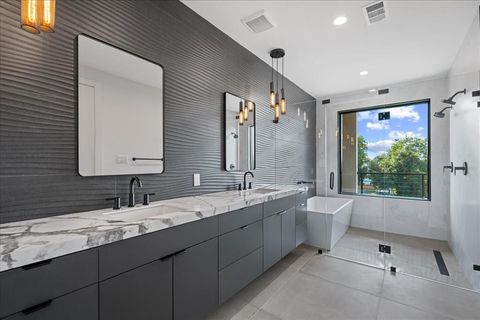 Tiny photo for 4517 Weldon Street, Dallas, TX 75204 (MLS # 20934015)