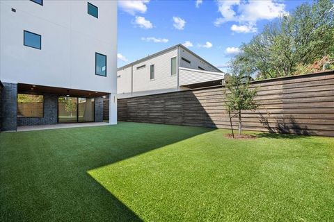 Tiny photo for 4517 Weldon Street, Dallas, TX 75204 (MLS # 20934015)