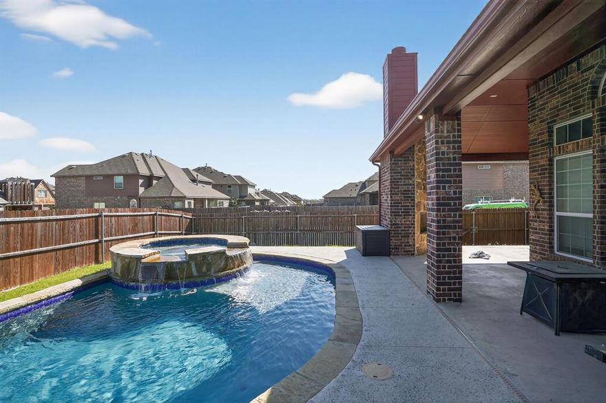 **Price Improvement- Seller is motivated!**This beauty brings the space and the vibes with 5 bedrooms, 4 bathrooms, and enough room for everyone to have their own corner… or avoid each other entirely (no judgment).The layout flows effortlessly, whether you’re hosting a holiday gathering or just dramatically carrying snacks from the kitchen to the couch. The kitchen is ready for its moment too, featuring double ovens—because one oven is cute, but two says we host for real!
And let’s talk about that pool—because Texas. Backyard days turn into staycation mode real fast, with sunshine, splash time, and zero need to book a resort. Upstairs (or tucked away for maximum fun), you’ll find a game room and media room—perfect for movie marathons, game nights, or keeping the chaos contained in one very happy place.
**Bonus: Priced around $60k below market value for a quick sale, which means this is your chance to snag a whole lot of house without the usual price tag!

Big, bold, and ready to impress, this home is serving comfort, style, and just the right amount of “wow.” Come see it before someone else calls dibs.