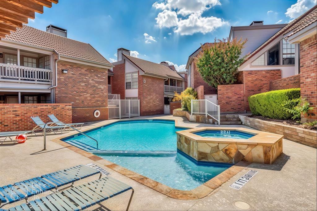 La Buea Vida - Residential