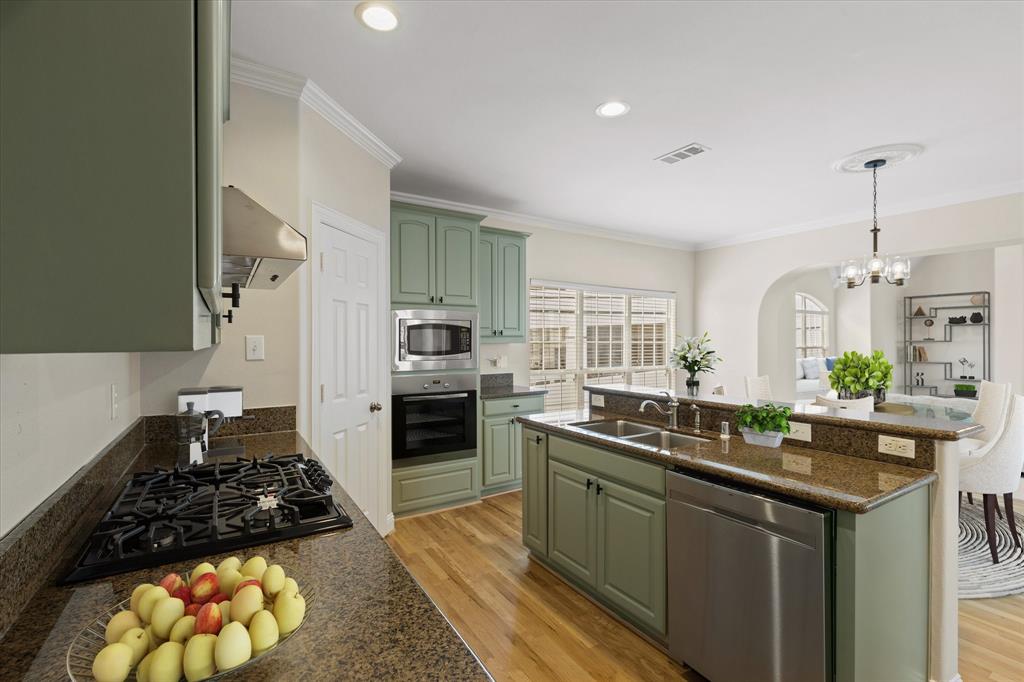 Lakewood Village - Residential Lease