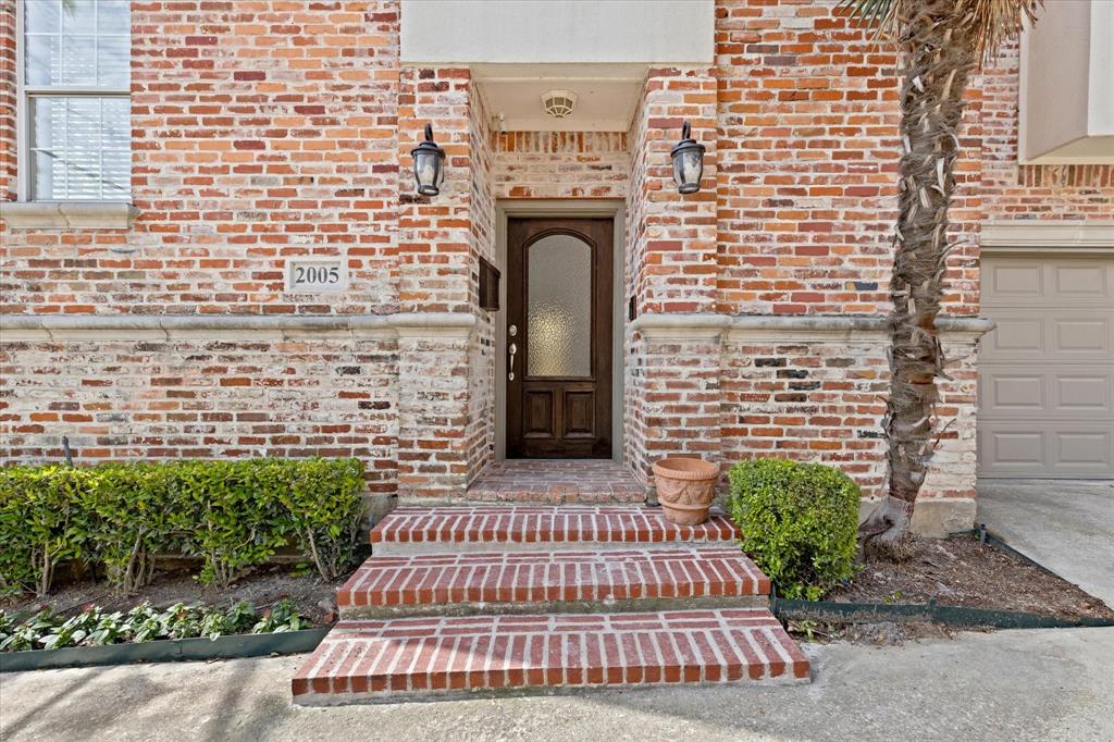 Lakewood Village - Residential Lease