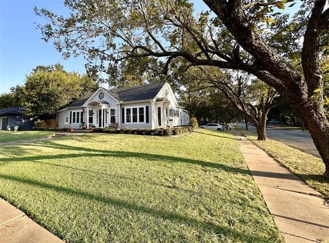 A home in Sherman