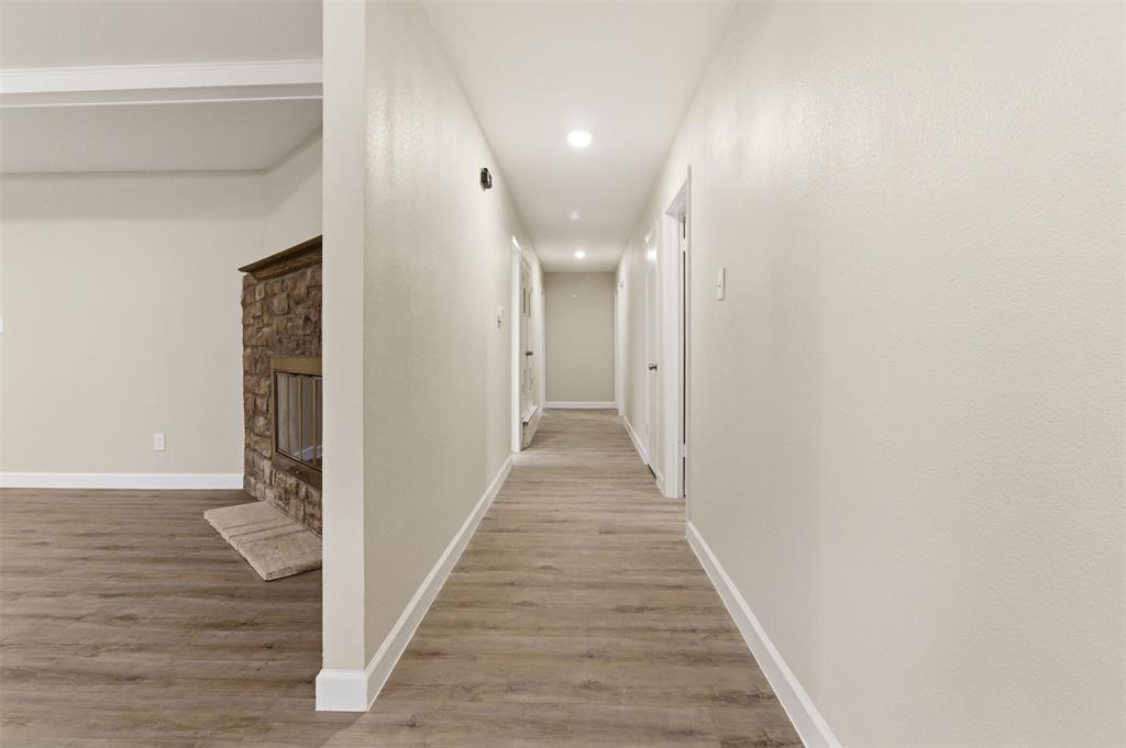 2703 Oak Cliff Lane