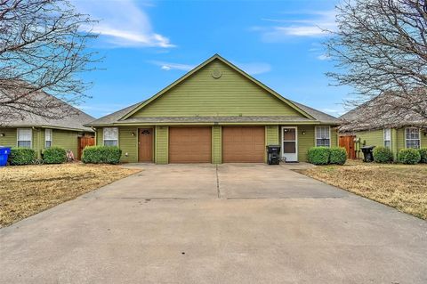 1022 W Coffin Street Denison TX 75020