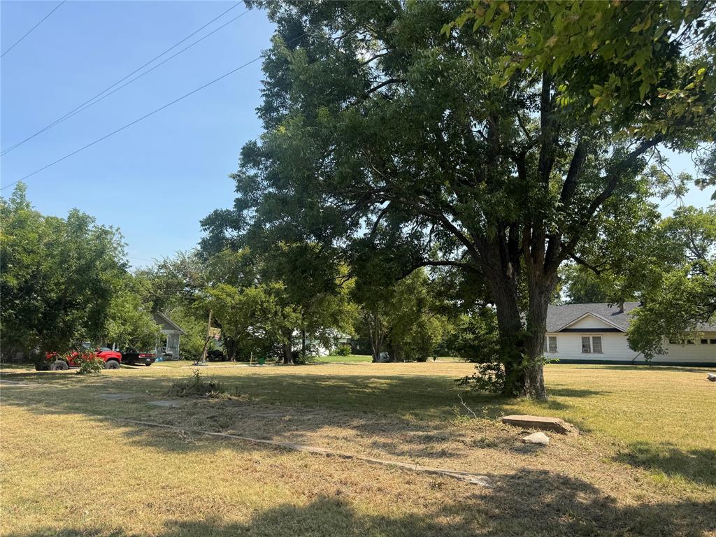 907 Buck Street