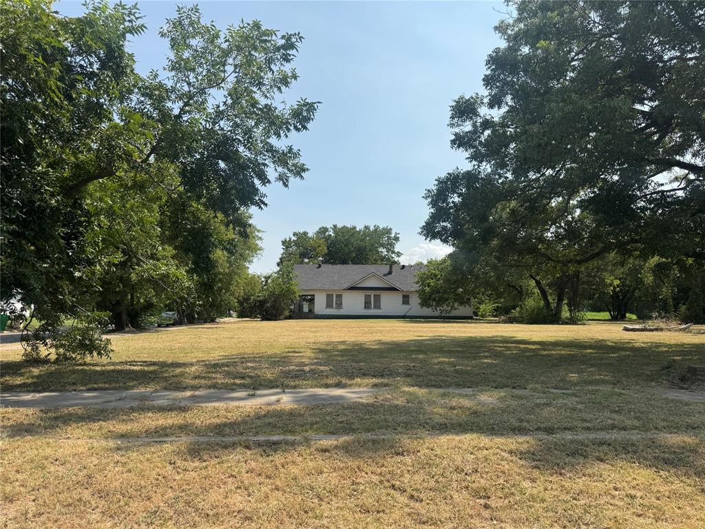 907 Buck Street