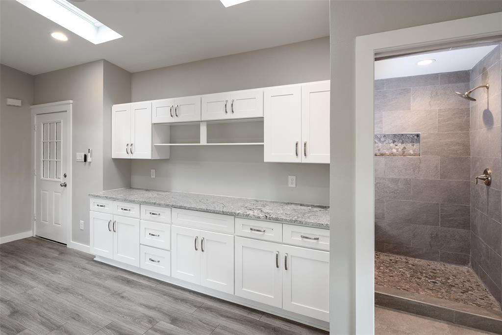 Oak Lawn Heights - Residential