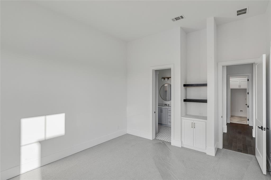 Preston Manor - Residential