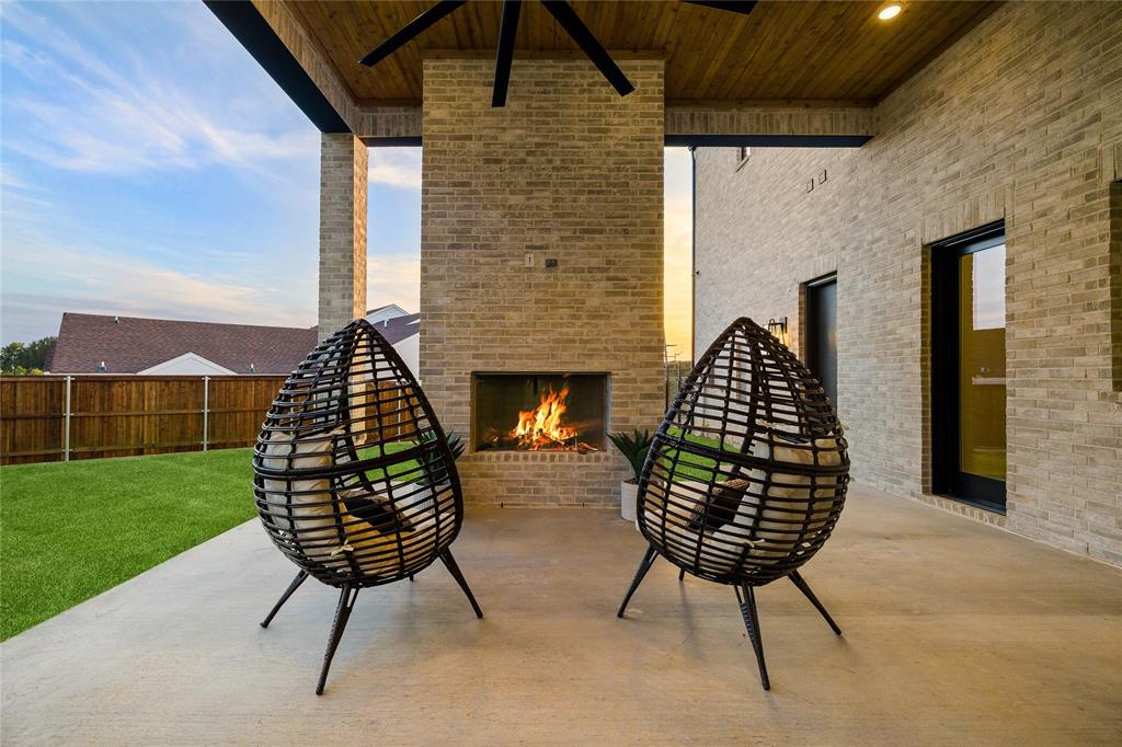 Preston Manor - Residential