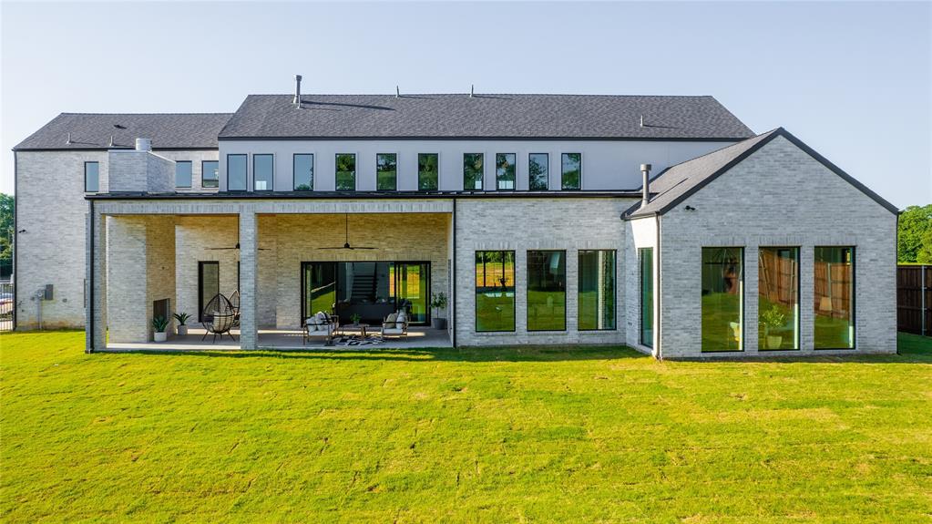 Preston Manor - Residential