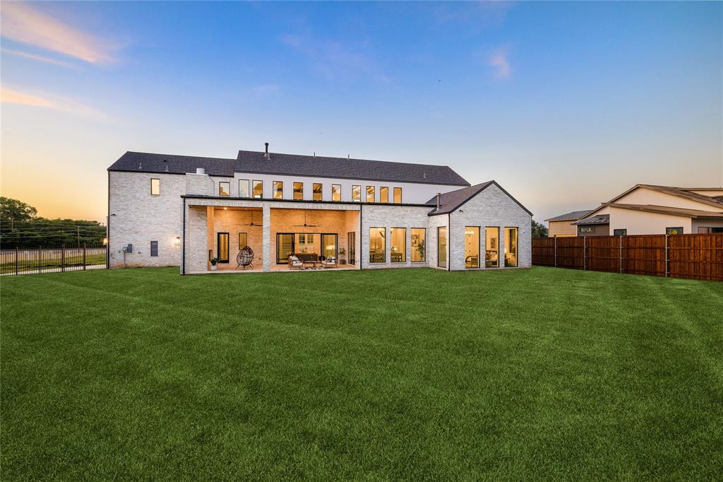 Preston Manor - Residential