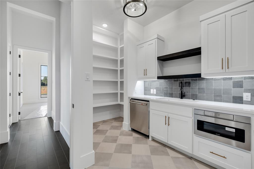 Preston Manor - Residential