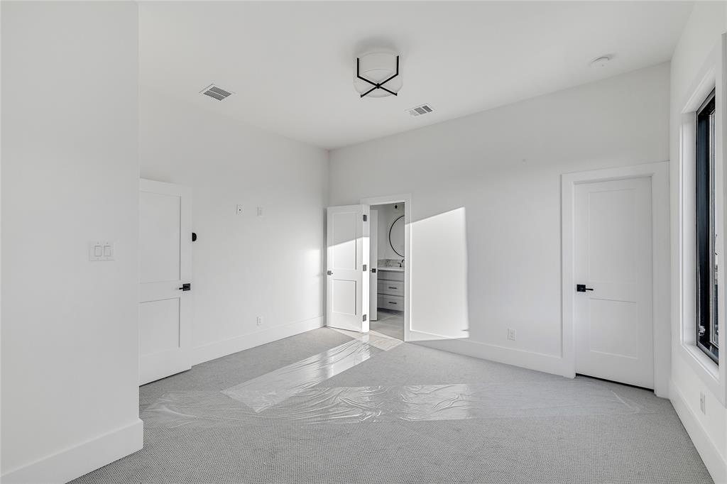 Preston Manor - Residential