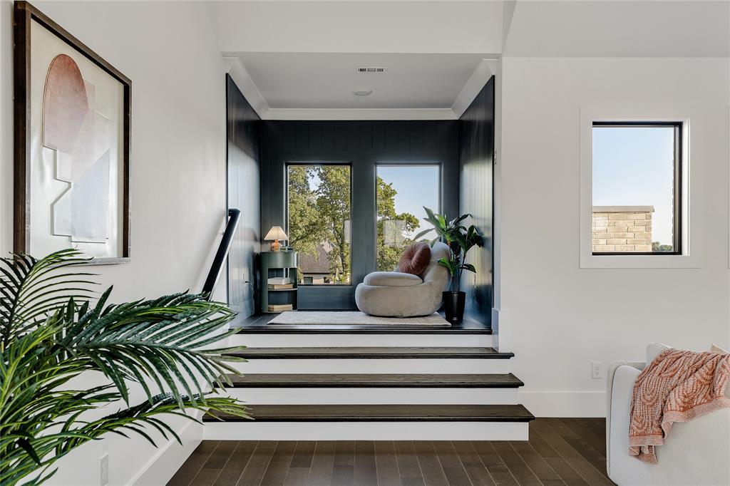 Preston Manor - Residential