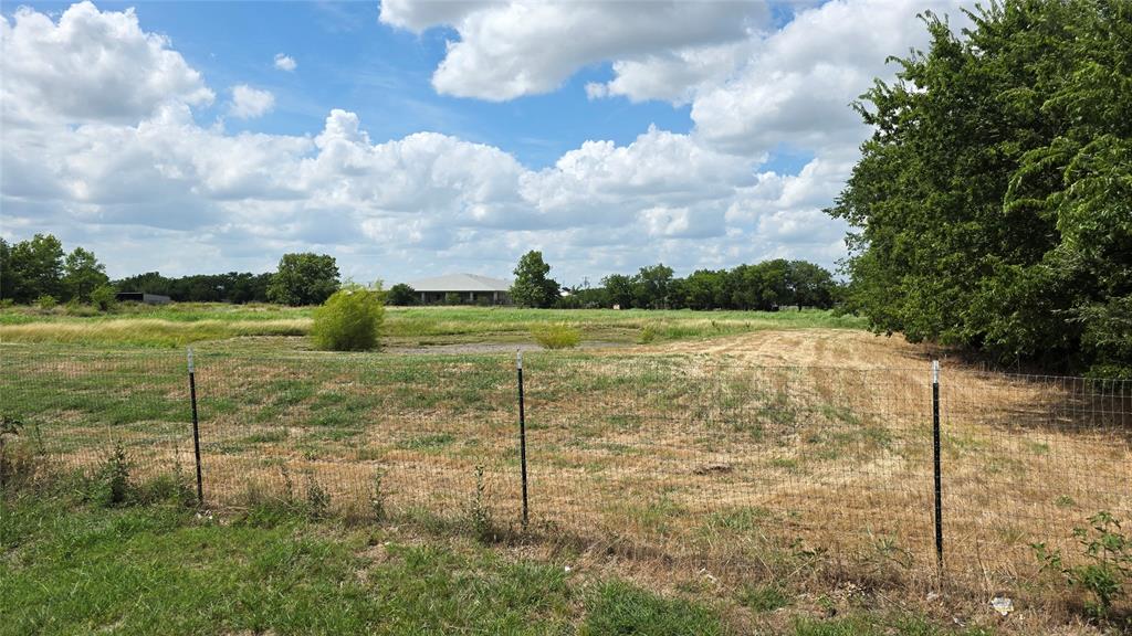 3 AC Coleman Boyd  survey abstract 212 - Land