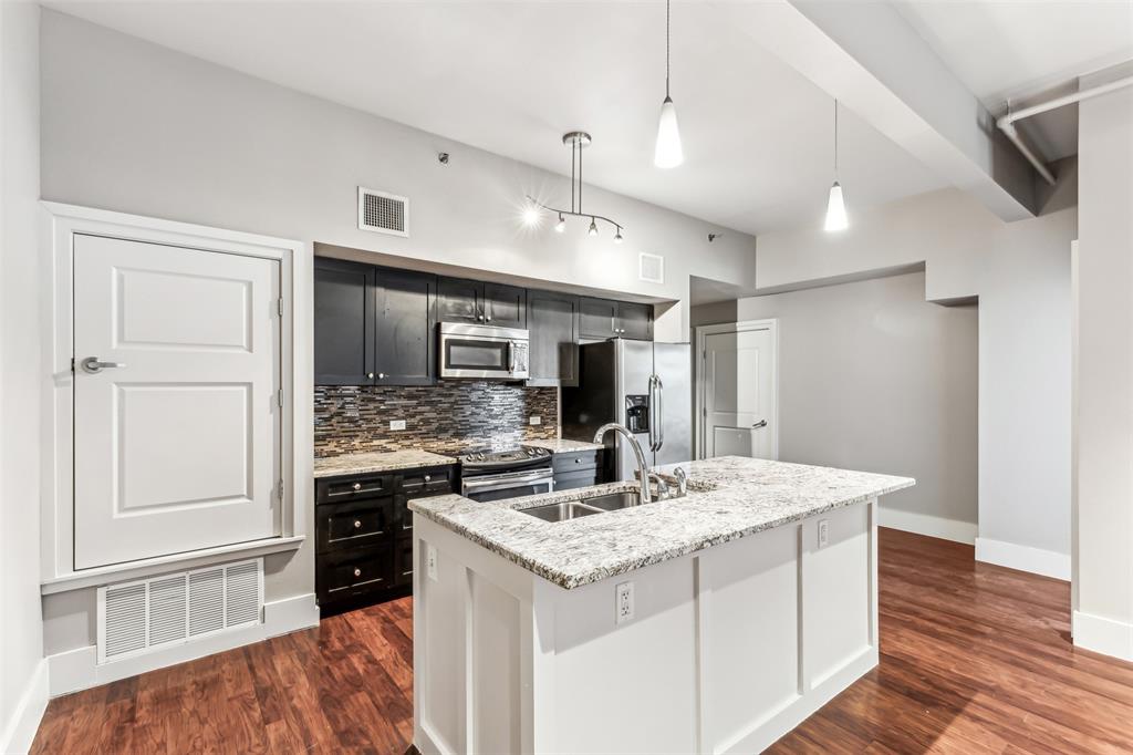 Field Welch Add - Residential Lease