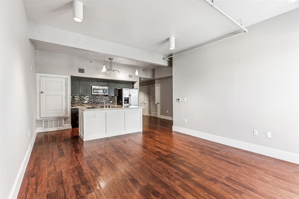 Field Welch Add - Residential Lease