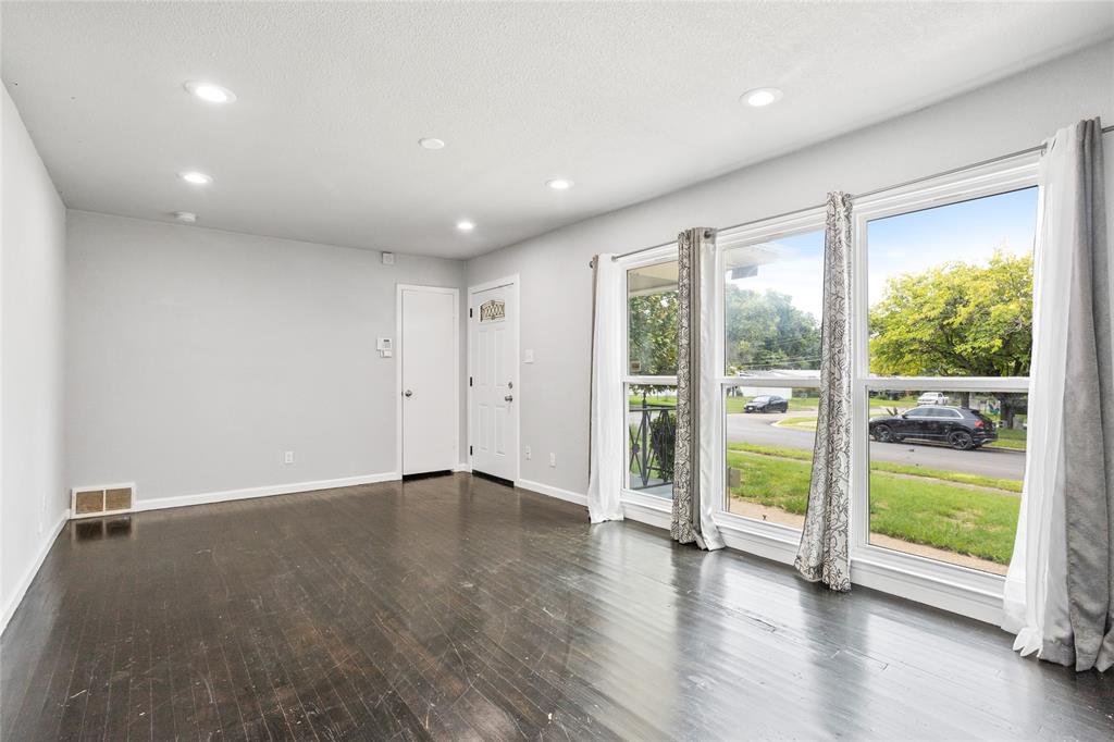 Country Club Park 01 - Residential