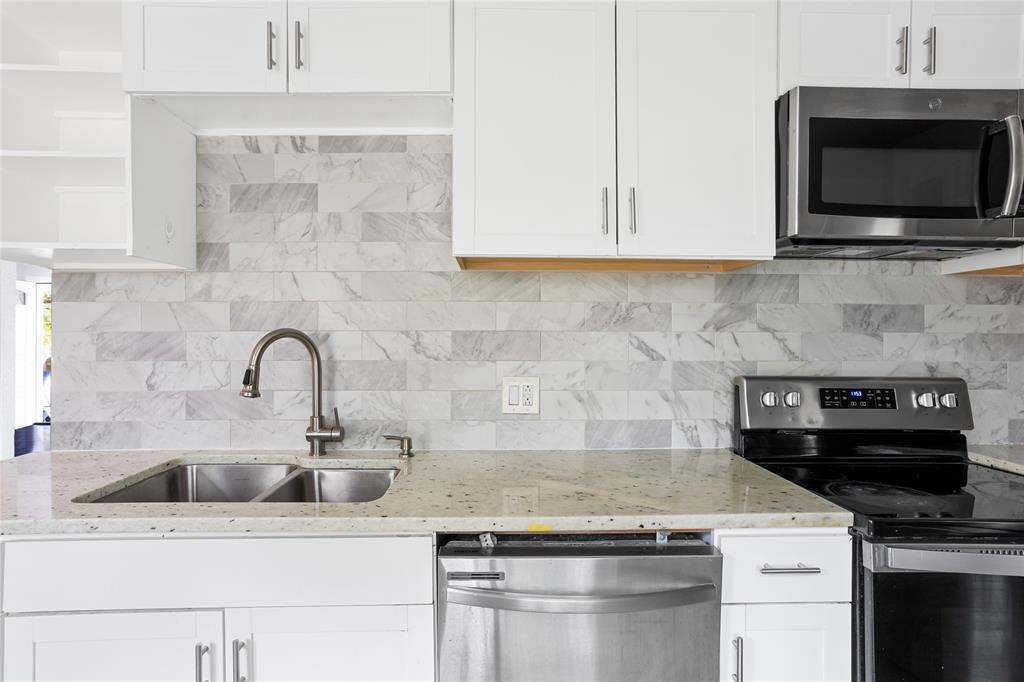 Country Club Park 01 - Residential