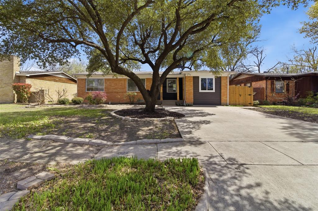 10969 Park Oak Circle