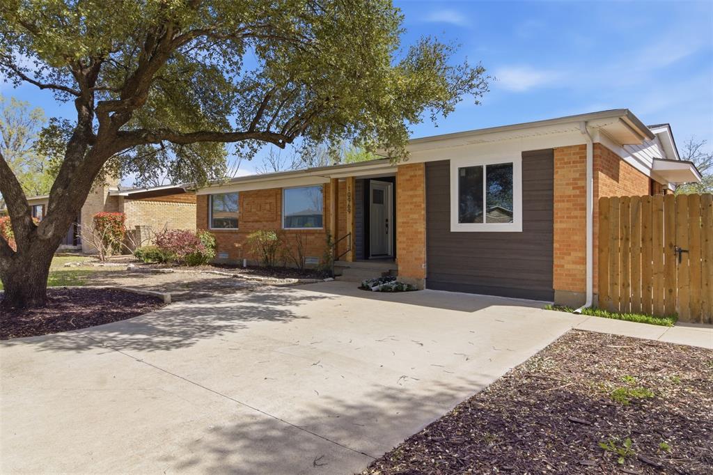 10969 Park Oak Circle