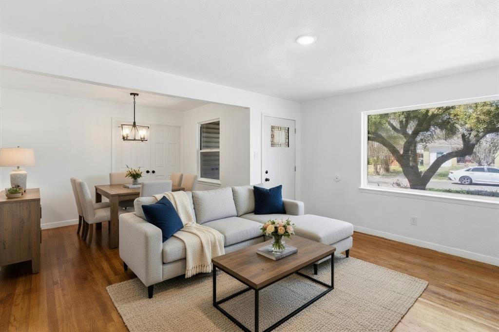 10969 Park Oak Circle