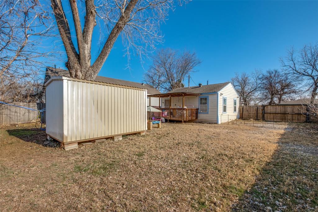 CENTRAL AVENUE - Residential