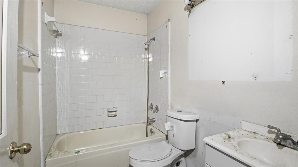 Heritage Square 04 Ph 01 - Residential