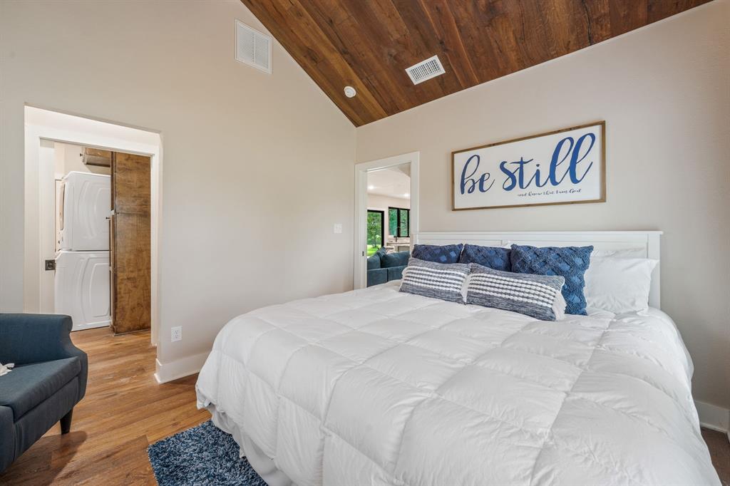 Twin Lake - Residential