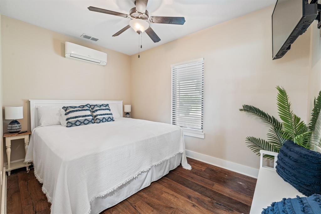 Twin Lake - Residential