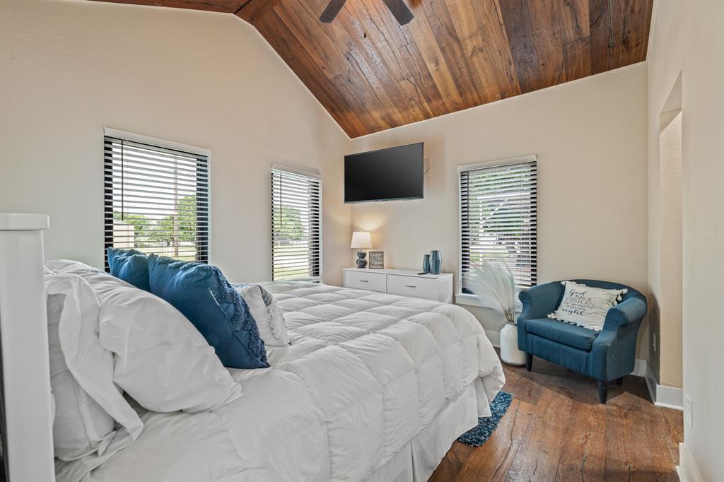 Twin Lake - Residential