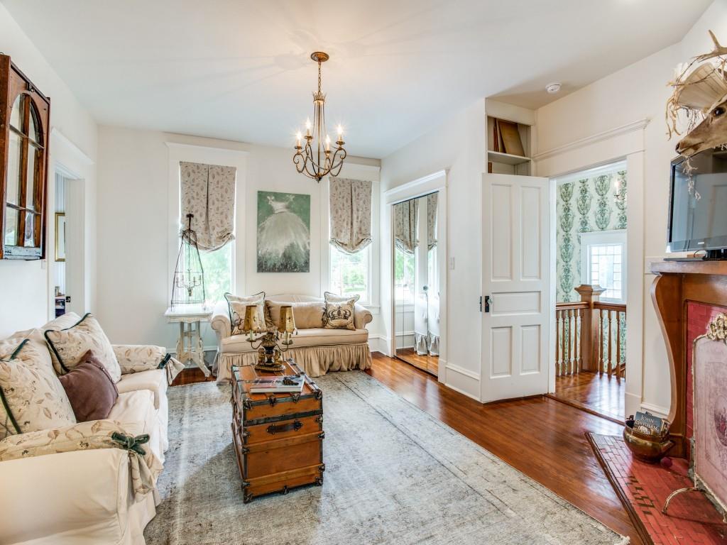 Original Cleburn - Residential