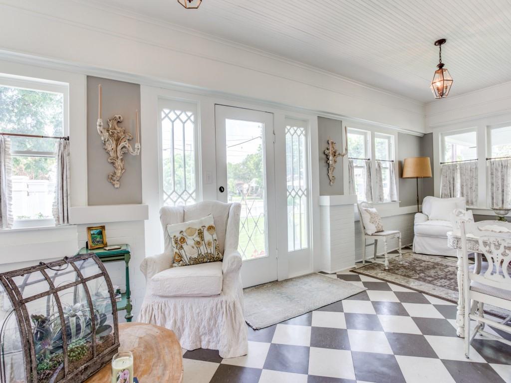 Original Cleburn - Residential