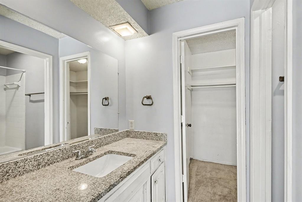 Woodhaven Cntry Club Estates - Residential