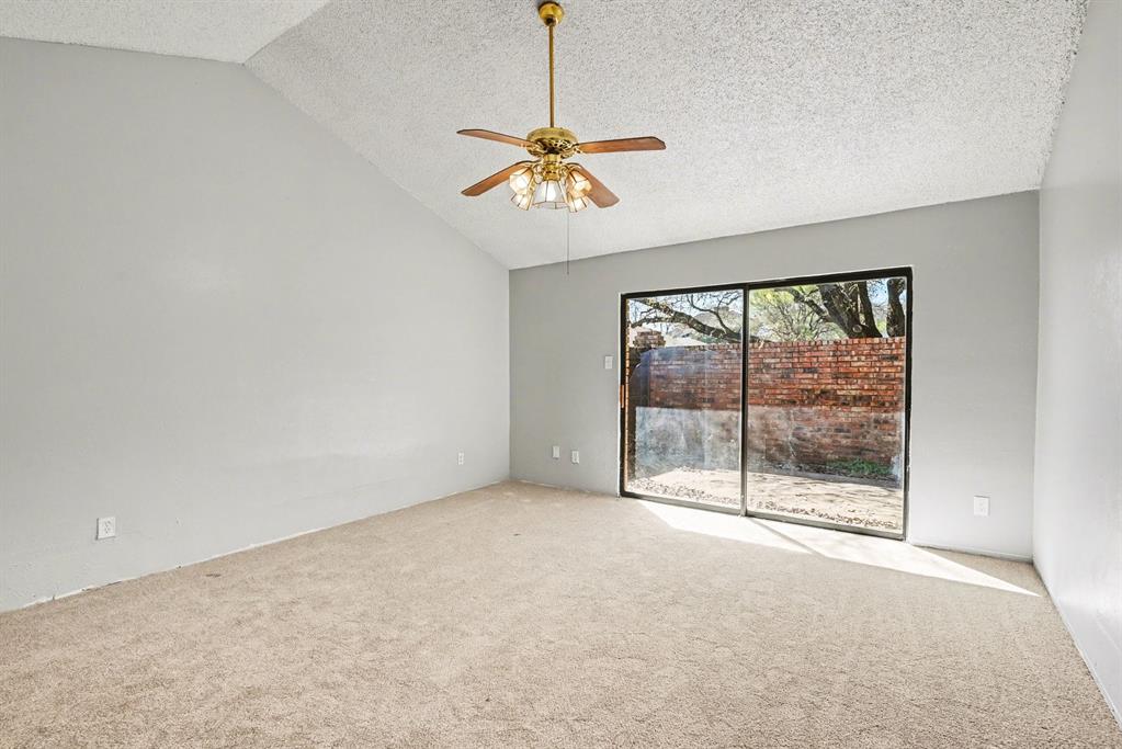 Woodhaven Cntry Club Estates - Residential