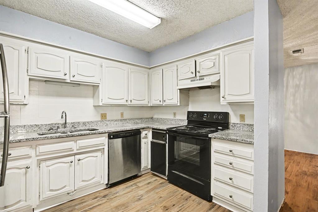 Woodhaven Cntry Club Estates - Residential