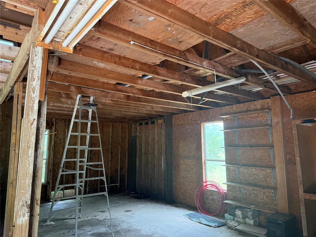 A1246 BROWN W A J HEIRS,TRACT 5-6, ACRES 1.878 - Residential