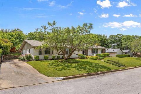 6329 Halifax Road Fort Worth TX 76116