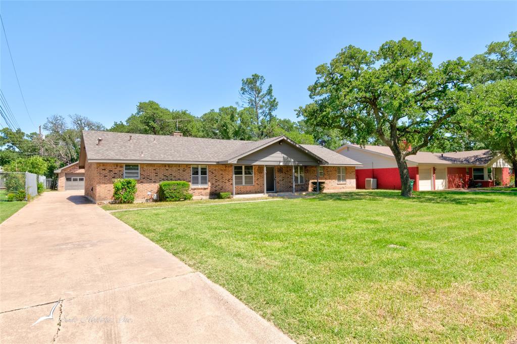 2306 Fran Circle