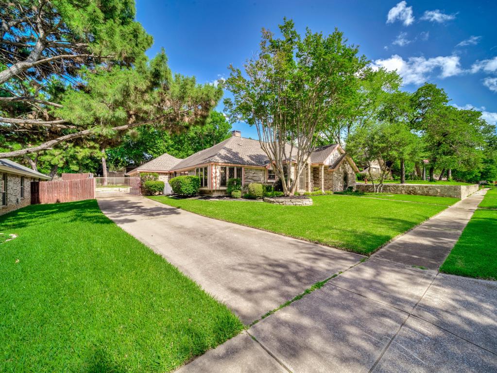 3808 Cambridge Circle E