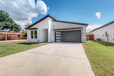 A home in Gun Barrel City