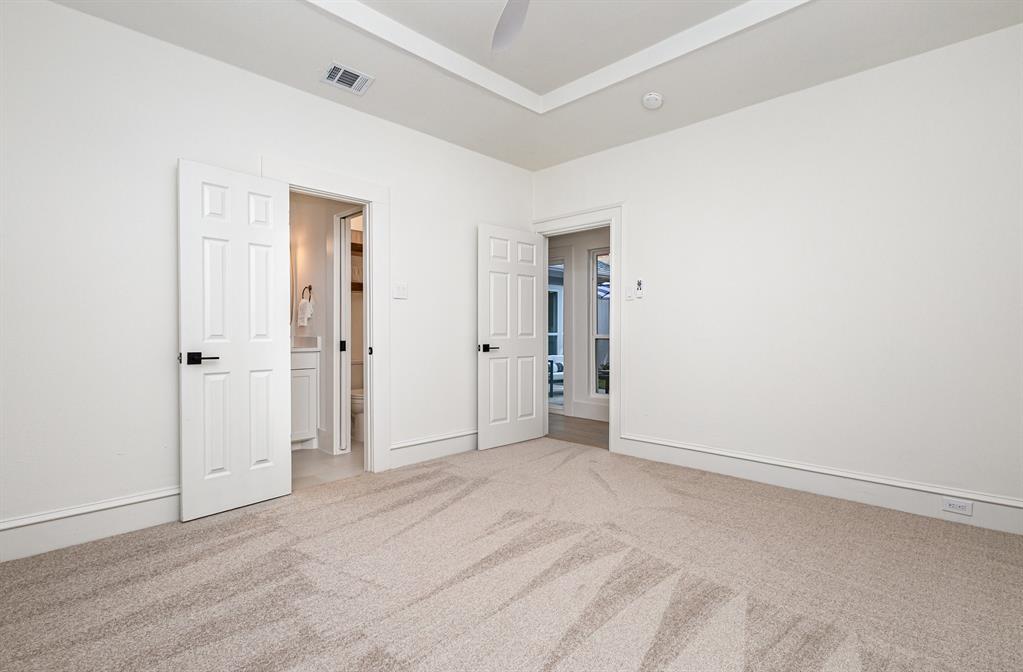 Country Club Estates - Residential