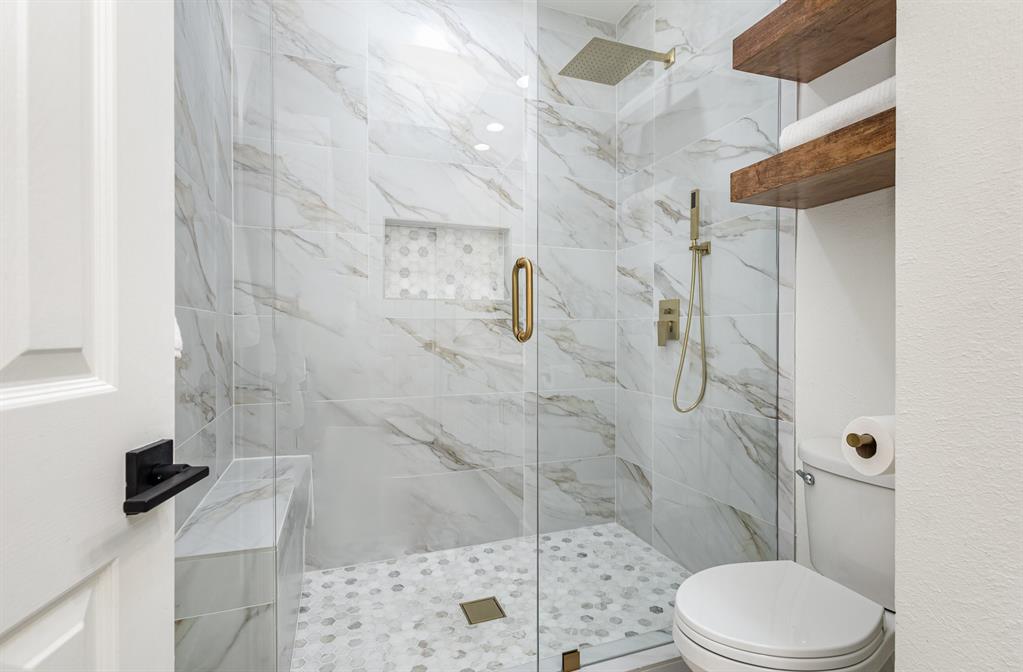 Country Club Estates - Residential