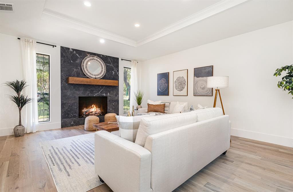 Country Club Estates - Residential